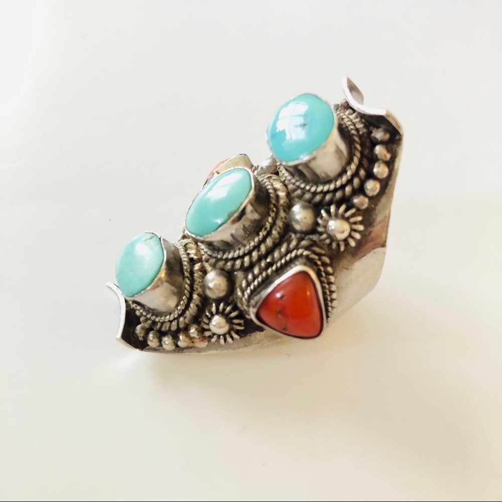 Dramatic Sterling Silver And Turquoise Ring - image 2
